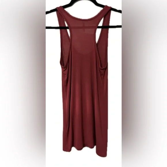 Active USA Razor Back Tank. Size M - Picture 5 of 7